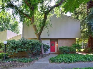306 Elmhurst Cir, Sacramento, CA 95825