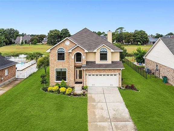 2nd image of 3524 Lake Lynn Dr