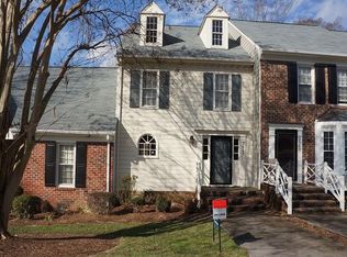 2847 Bedfordshire Ct, Raleigh, NC 27604