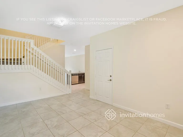 11457 SW 253rd St — Photo 5