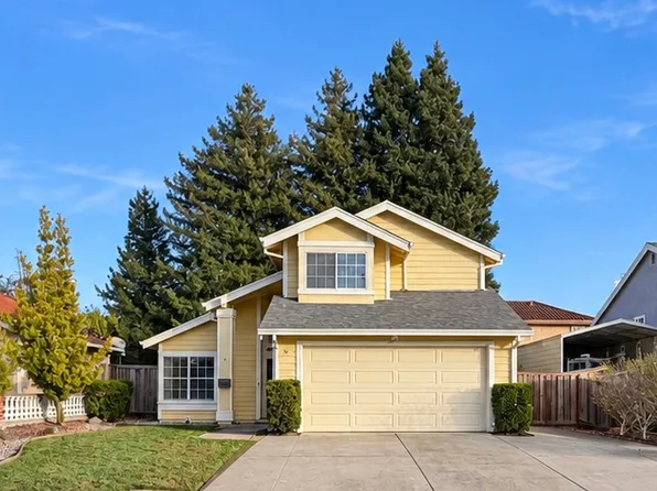 17 Brighton Dr, Vallejo, CA 94591