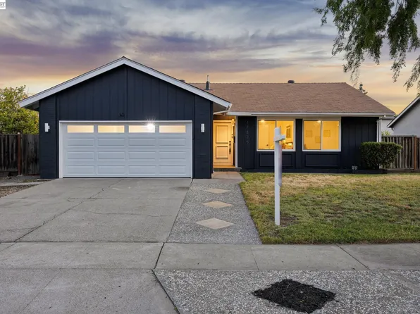 37825 Goldenrod Dr, Newark, CA 94560