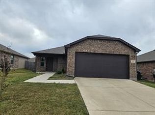 1405 Brindle Dr, Greenville, TX 75402