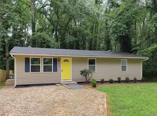 1932 Lakedell Dr, Charlotte, NC 28215