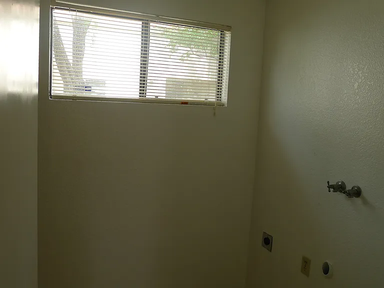 8105 Kern Ave #27 — Photo 20