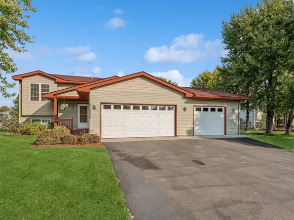 25784 8th St W, Zimmerman, MN 55398