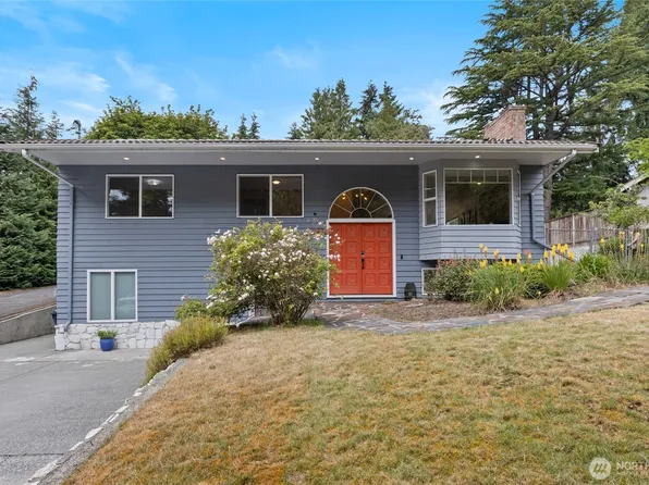 10438 NE 116th Street, Kirkland, WA 98034
