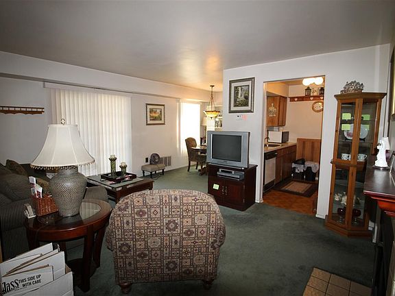 5th image of 74 Waterview Dr #93