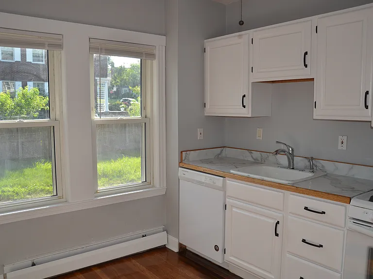 16 Pierpont Rd #1 — Photo 18