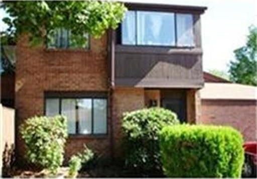 1st image of 46 Greenbrook Dr