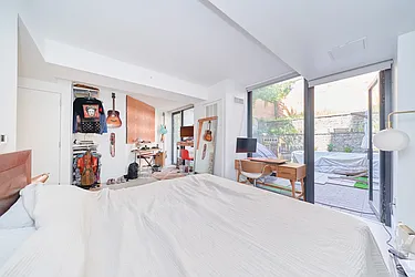 Rented by Living New York