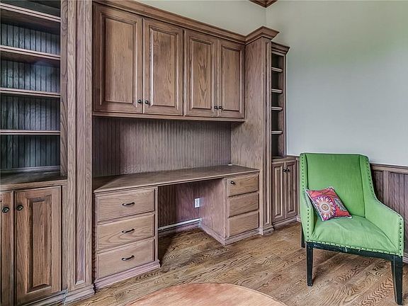 5th image of 2709 Harness Creek Ct