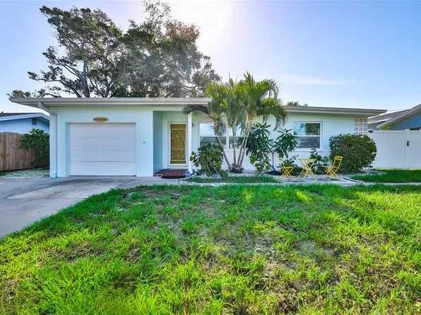 12037 145th St, Largo, FL 33774