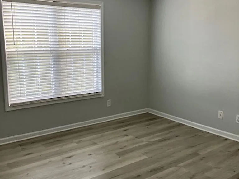 719I Melba Ct — Photo 6