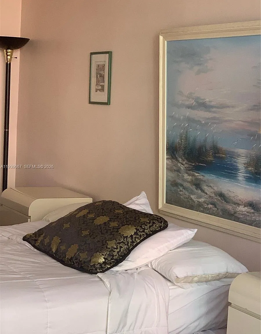 The Aventura Beach Club Cl — Photo 3