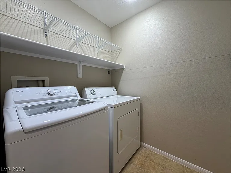 8641 Canfield Canyon Ave — Photo 13