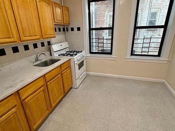 2nd image of 45-28 42nd St #1B