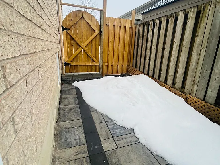 28 Fishlock St — Photo 7