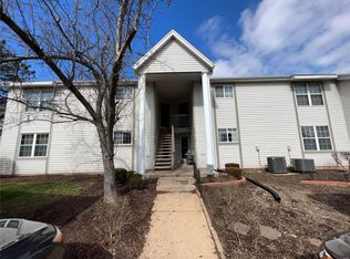 730 Sugar Glen Dr, Saint Peters, MO