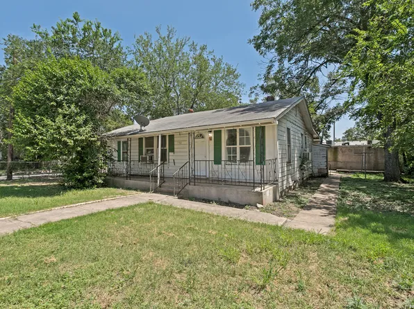 1102 CECILIA ST, San Antonio, TX 78207