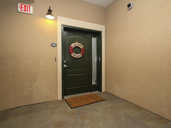 5th image of 100 Bridgewater Pointe Pl Unit 108