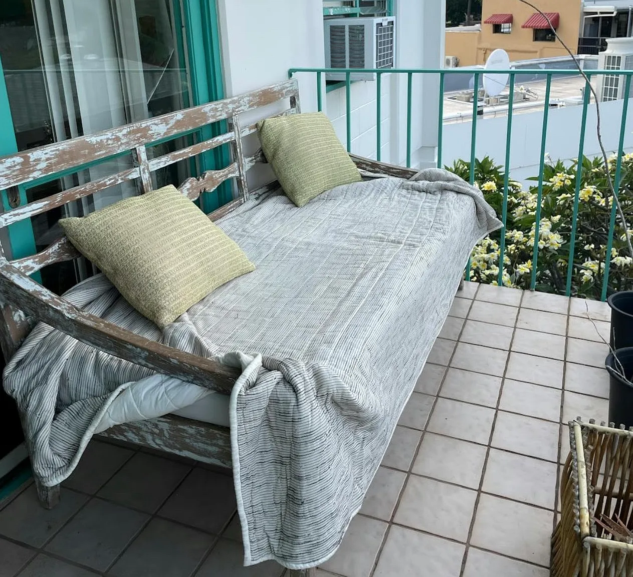 3410 Leahi Ave — Photo 4