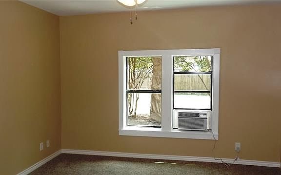 5th image of 3504 Longvue Ave