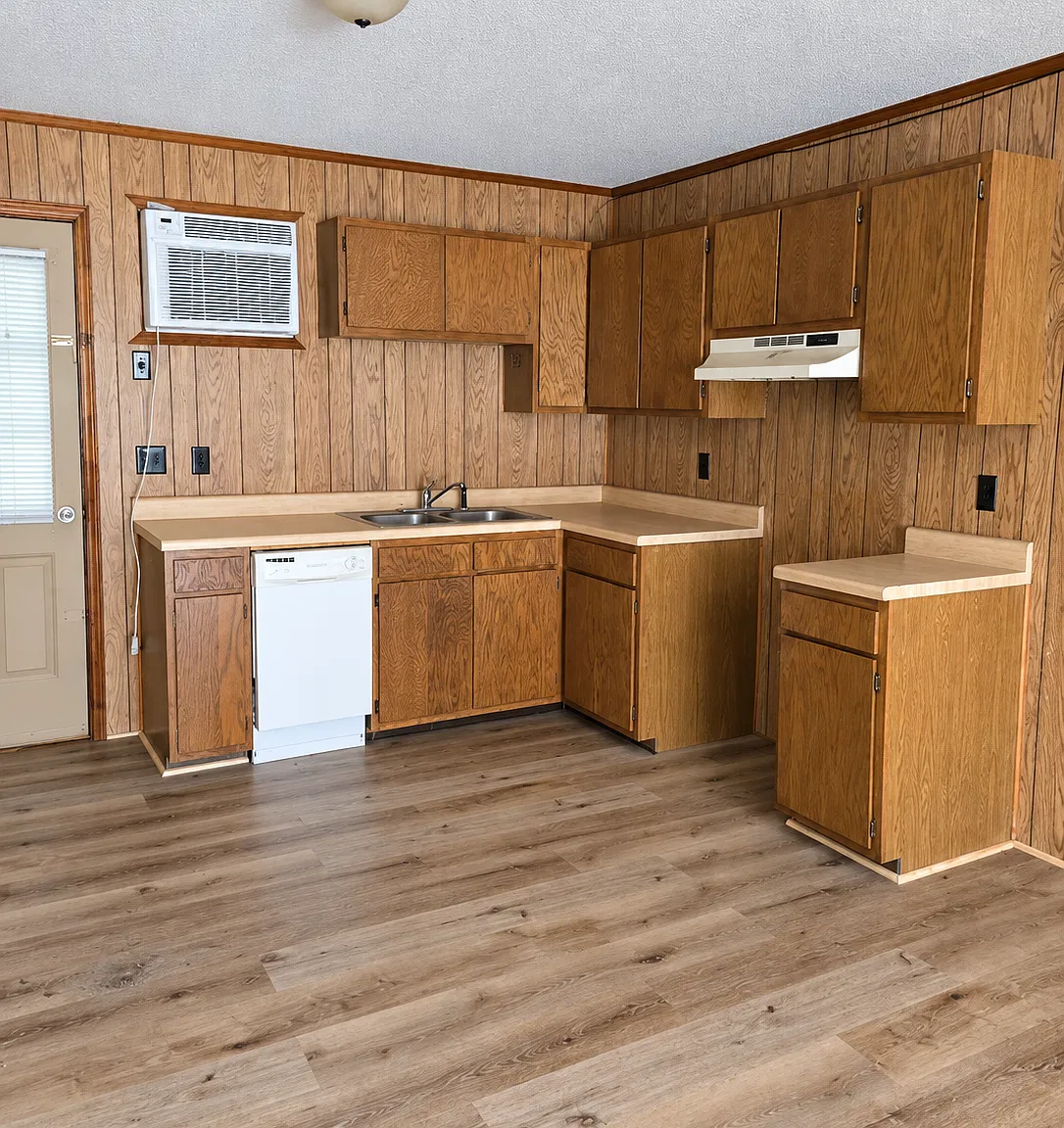 2 bed, $795 — Photo 3