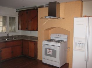 300 Lark St #BASEMENT, Albany, NY 12210
