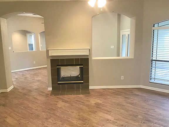 2nd image of 3205 Covina Ct
