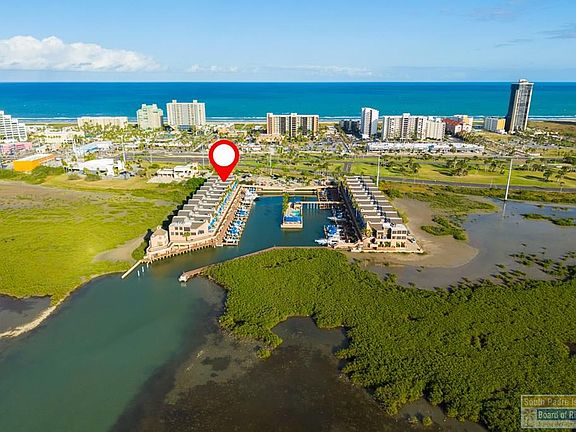 2nd image of 425 Padre Blvd #16