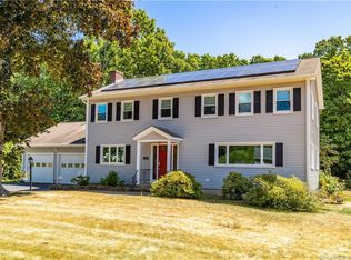12 Jordan Ln, Portland, CT 06480