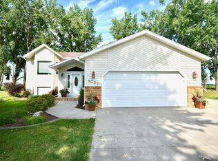 1027 Lyndon Ave S, Glyndon, MN 56547