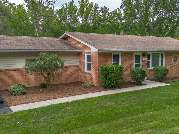 794 Valley Pike, Lexington, VA 24450