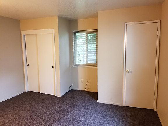 Roomy upstairs master bedroom with 3 closets