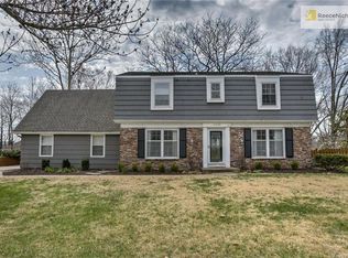 2009 W 103rd St, Leawood, KS 66206