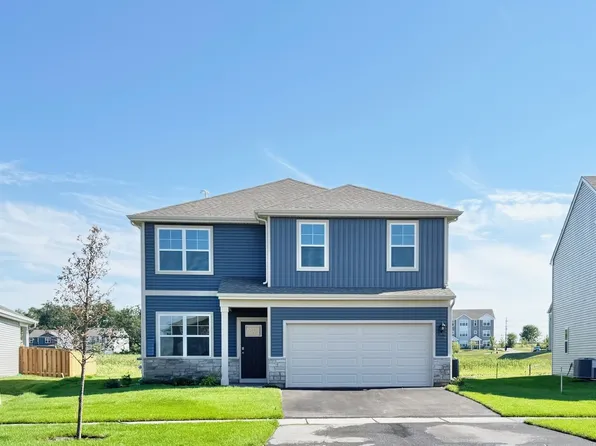2611 San Juan Ln, Pingree Grove, IL 60140