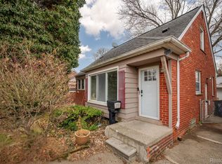 9387 Salem, Redford, MI 48239