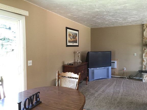 5th image of 6811 N Albert Ln