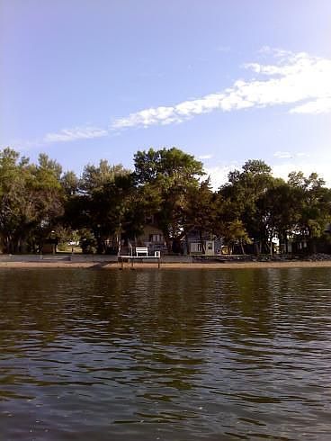 1st image of 658 S Lake Dr