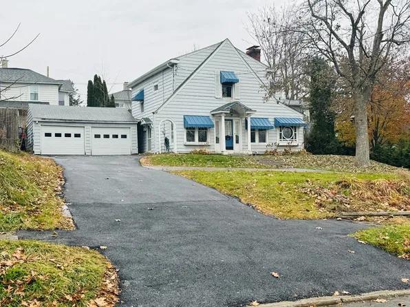 212 Poplar St, Towanda, PA 18848