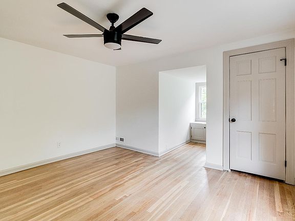 3rd image of 3507 Linwood Ave