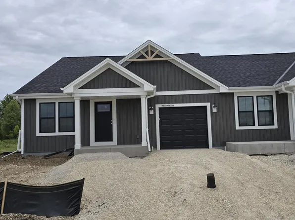 W219N16394 Jasmine COURT, Jackson, WI 53037