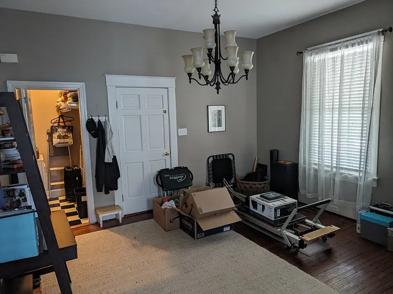 216 Elm St #B — Photo 8