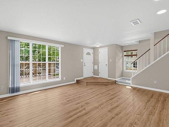 3rd image of 13631 Winterspoon Ln