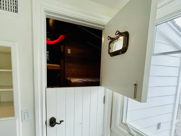 200 Sapphire Ave #200 — Photo 36