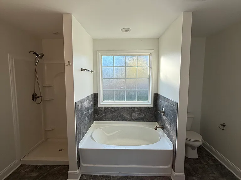 706 Banister Dr — Photo 6