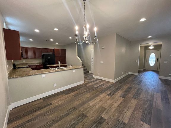 2nd image of 10569 Valdosta Ave