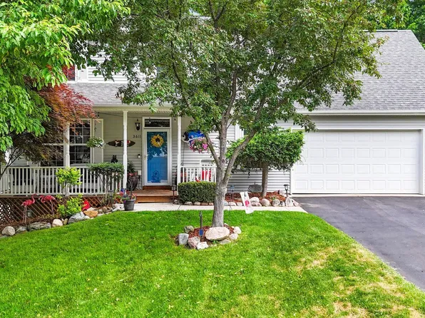 3611 Oxford Dr, Traverse City, MI 49686