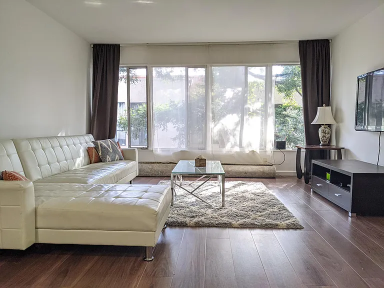 808 Laurel Ave #304 — Photo 1